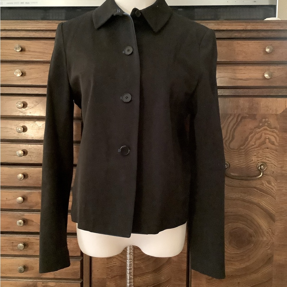 Womens black 3 button jacket with royal blue lining